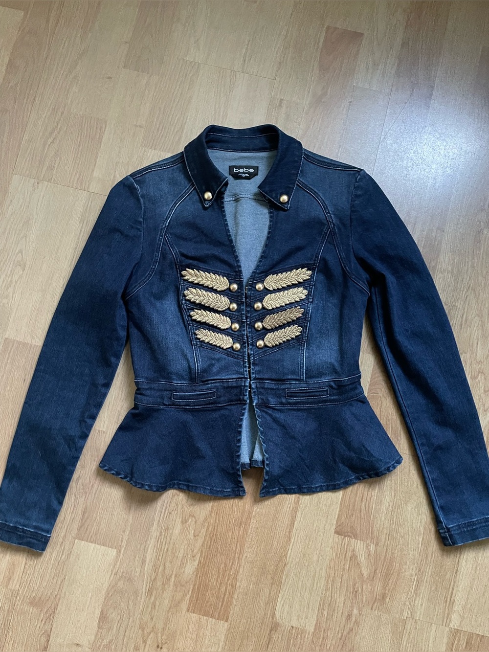 Bebe Denim Military Peplum Jacket Gold Leaf Embellished Fitted S/P - Picture 10 of 12
